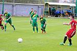 Fotbalisté Slavoje Žatec (v zeleném) porazili tým Proboštova 3:1.