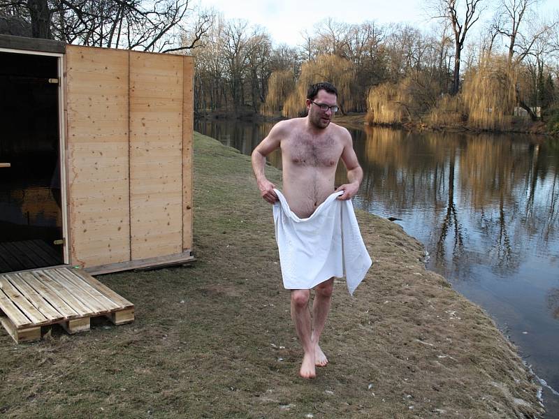 Sauna na břehu Ohře v Lounech