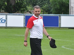 Fotbalový trenér Libor Klíč odchází z Loun. Nabídl rezignaci a po dohodě končí. Předposlední tým divize povede nový kouč.