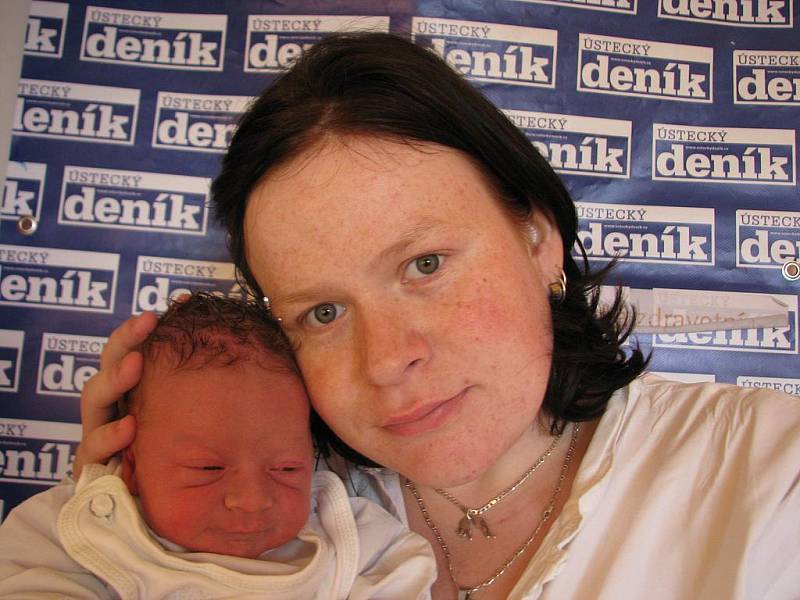 Mamince Tereze Eitlerové z Vrbna nad Lesy se 5. srpna ve 12.41 hodin v ústecké porodnici narodila dcera Adéla. Vážila 3,5 kg a měřila 54 centimetrů.