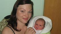 Mamince Lence Valové ze Žatce se 1. srpna 2010 ve 22:30 hodin narodila dcera Lucie Valová. Vážila 3,43 kilogramu a měřila 49 centimetrů.