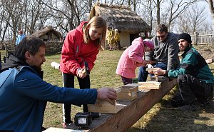 Vítání jara v archeologickém skanzenu v Březně u Loun v roce 2022