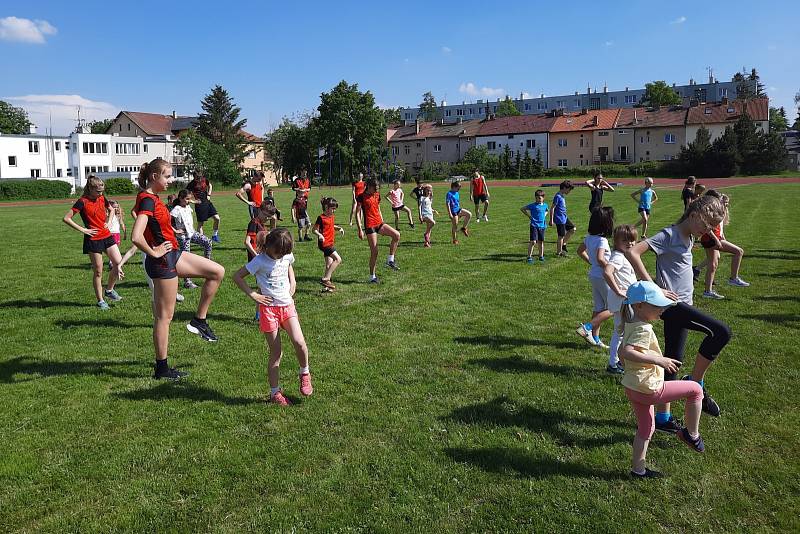 Lounská atletika se znovu ukázala ve výborném světle