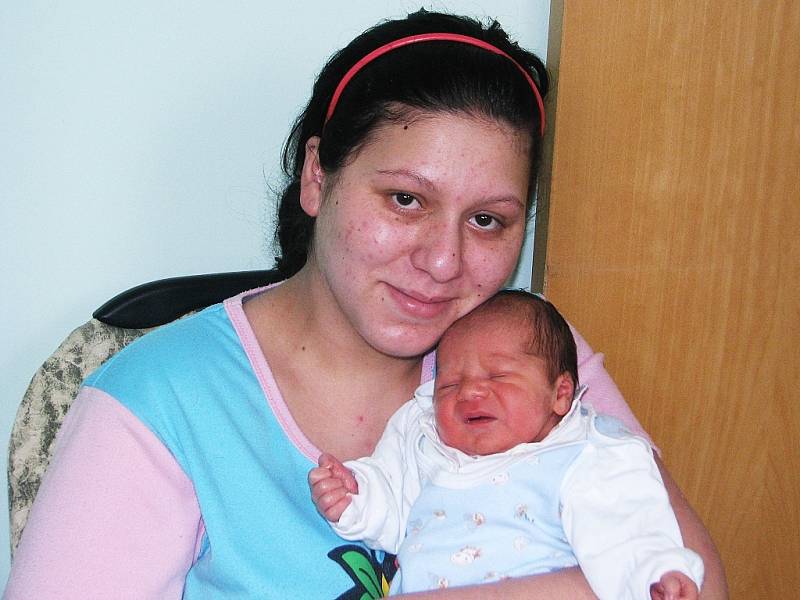 Mamince Iloně Korové ze Sýrovic se 6. února 2013 ve 14.50 hodin narodil synek Ladislav Kora. Vážil 3,25 kilogramu a měřil rovných 50 centimetrů.
