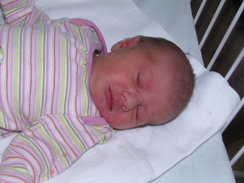 V žatecké porodnici se narodila ve středu 5. srpna v 10.38 hodin Kateřina Šťastná. Vážila 3,10 kg, měřila  49 cm. Maminkou je Lada Šťastná z Chomutova.