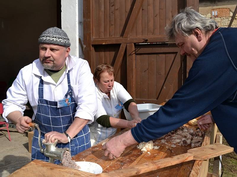 Masopustní veselí na statku Pohoda ve Skupicích