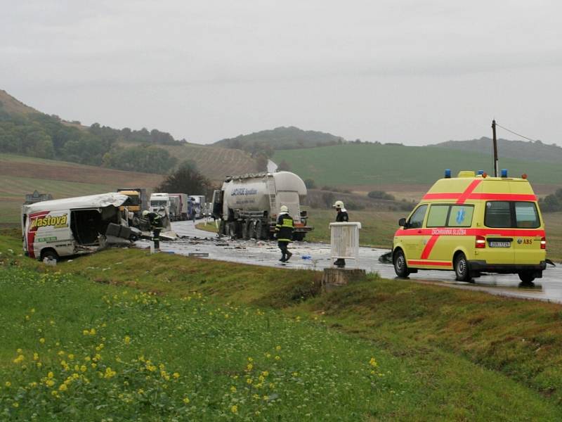 Tragická dopravní nehoda u Libčevsi 25. září 2007.