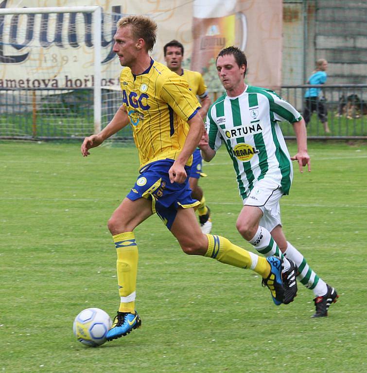 Snímek z přátelského fotbalového utkání FK Teplice proti Bohemians 1905 v Lounech