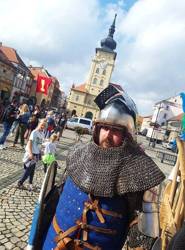 Po šesti stech letech se v Žatci opět utkali husité a křižáci.