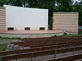 Amfiteátr, bývalé letní kino, na výstavišti v Lounech