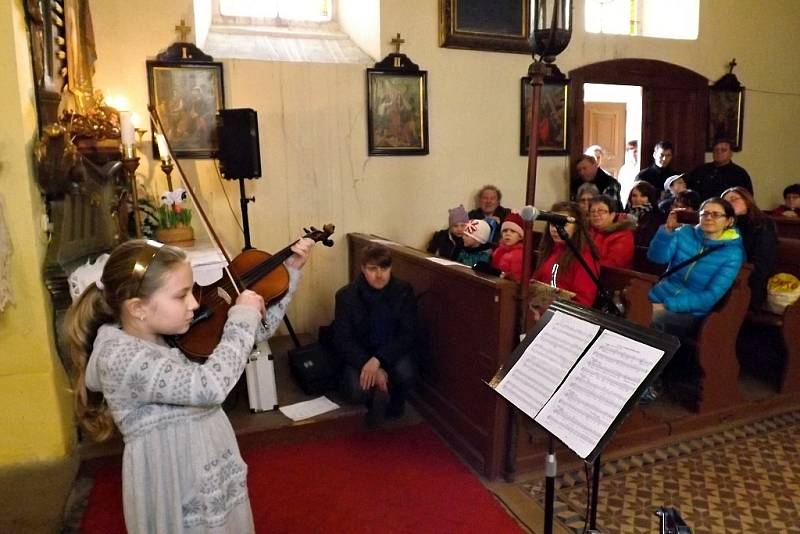 Koncert v kostele sv. Bartoloměje v Holedečku