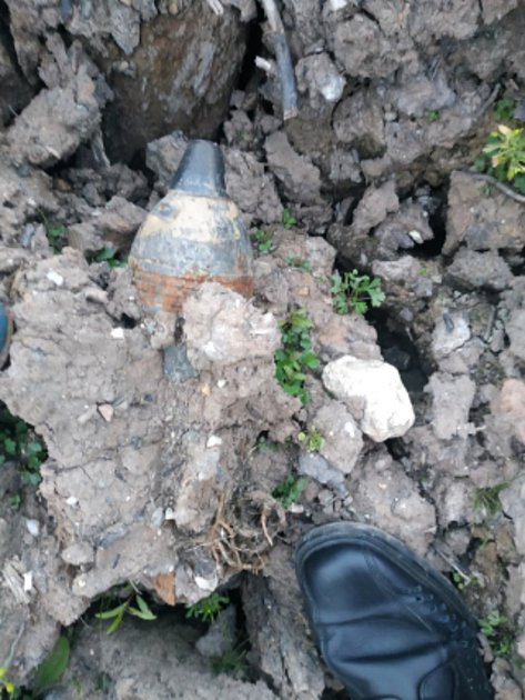 V Libořicích našli neznámý předmět, byla to dělostřelecká mina.