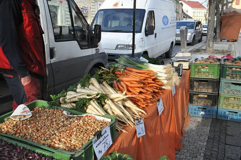 Farmářské trhy v Lounech