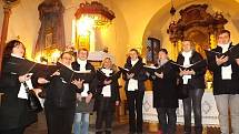 V kostele v Holedečku se konal adventní koncert.