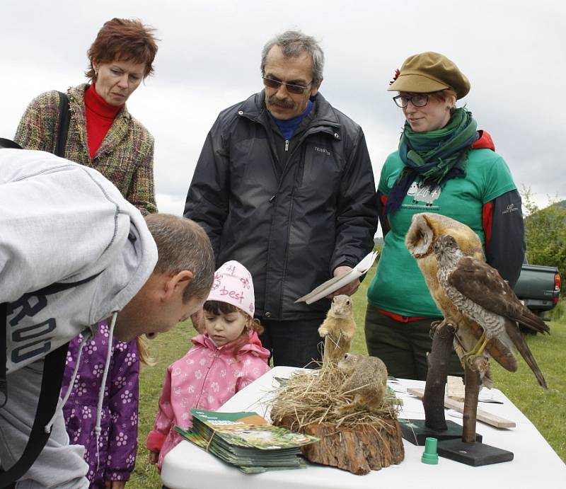 Slavnosti stepí 2014 na vrchu Raná. 