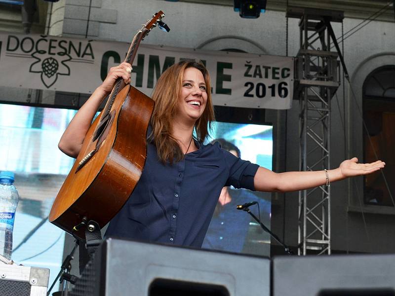 Žatecká Dočesná 2016. Své fanoušky potěšila například Aneta Langerová