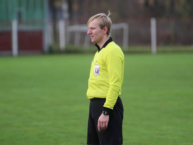 Ledvice (v bílém) - Dobroměřice 4:1