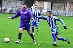 Fotbalisté Postoloprt (v pruhovaném) přehráli Březno 5:2.