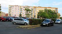 V Žatci by rádi renovovali sídliště Šafaříkova. Radnice uspořádala veřejné projednávání záměru, lidé tam mohli vznášet své připomínky a podněty. Nejvíce se mluvilo o nedostatku parkovacích míst v lokalitě.