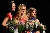 Nikola Tomešová (první vicemiss), Ivana Košínová (Miss Louny) a Martina Hrdinová (druhá vicemiss)