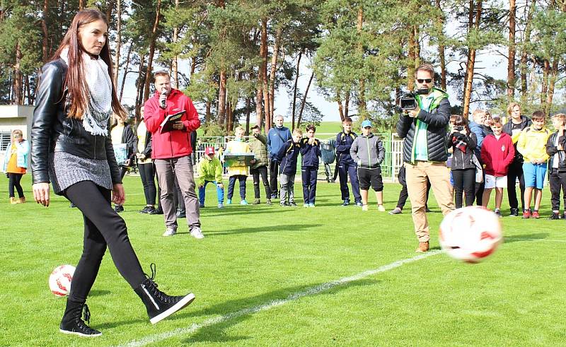 Televizní utkání mezi Vroutkem a Ervěnicemi-Jirkovem.