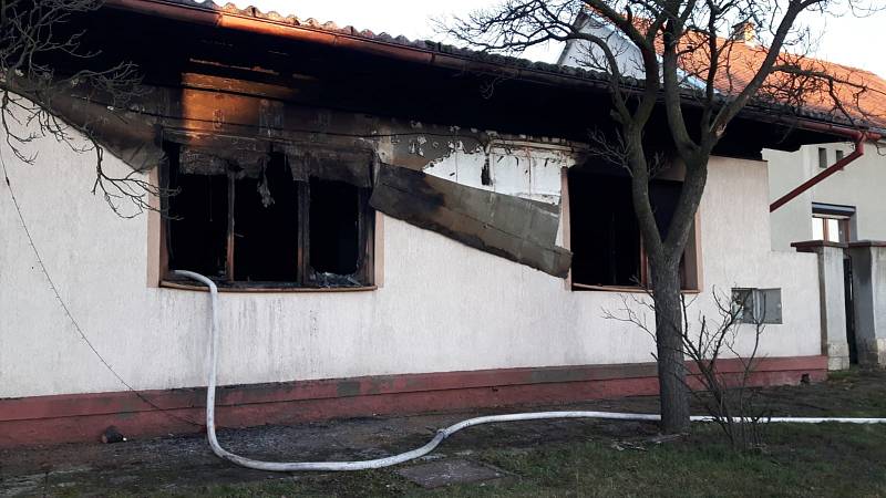 Požár rodinného domu v Břvanech.