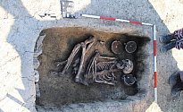 Nalezené kostry a hroby u Chlumčan.
