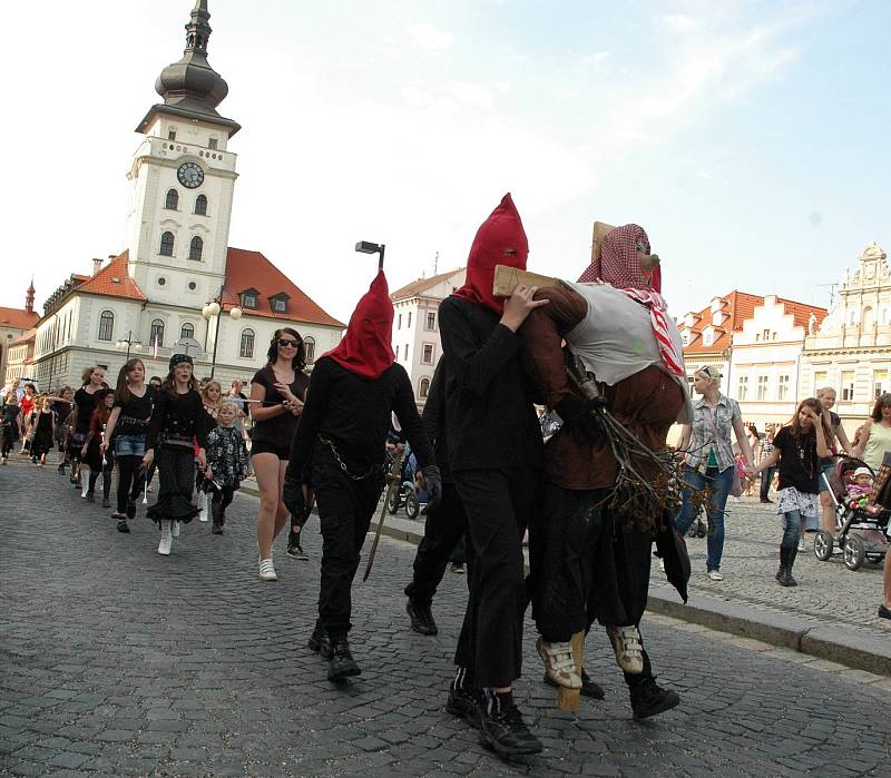 Tradiční pálení čarodějnic v Žatci, 2012.