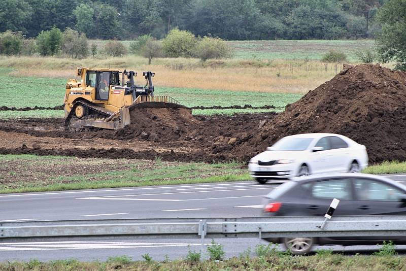 Zahájení stavby dálnice D7 v úseku od Bitozevsi do Postoloprt