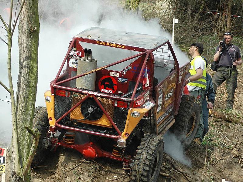 Otevřené mistrovství republiky v offroad trialu v Bezděkově