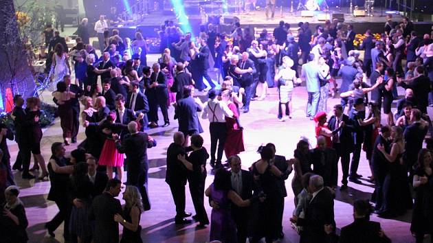 Příprava maturitních plesů je především v režii studentů - Benešovský deník