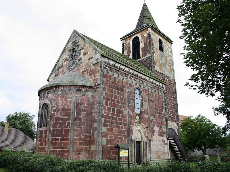 Kostel sv. Jakuba Většího ve Vroutku