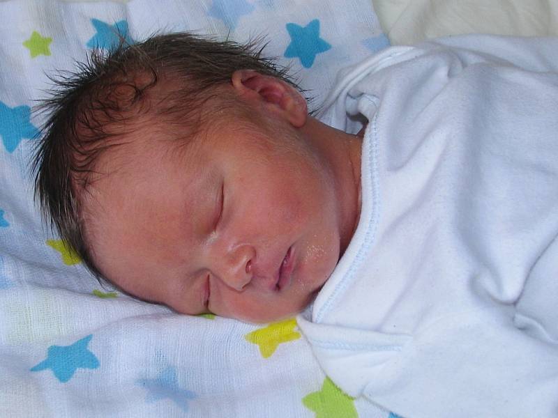 Mamince Tereze Fedákové z Blažimi se 8. října 2015 ve 13.43 hodin narodil syn Zdeněk Ondráček. Vážil 2950 g, měřil 50 cm.