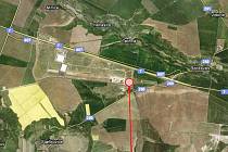 Mapka oblasti kolem zóny Triangle: nahoře vede silnice Praha – Chomutov, místo budoucí továrny Solar Turbines je v červeném kroužku.
