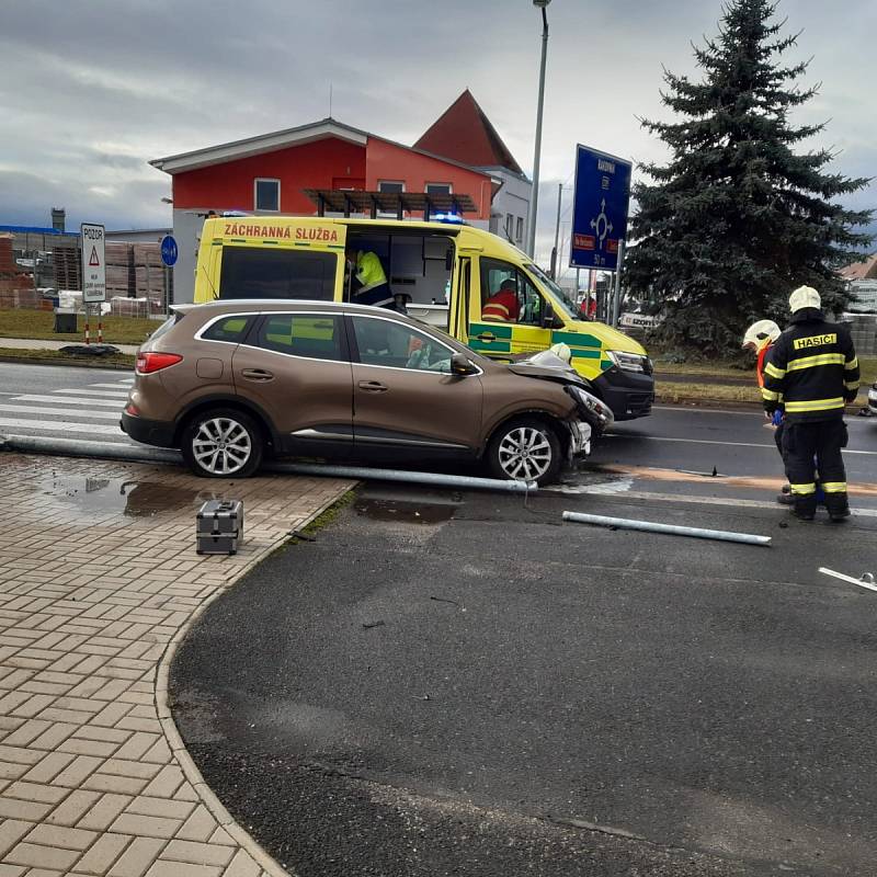 Dopravní nehoda u Loun.