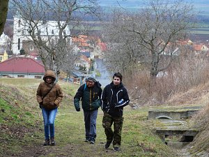 Pochod Předjaří v Poohří ve Slavětíně. Archivní foto