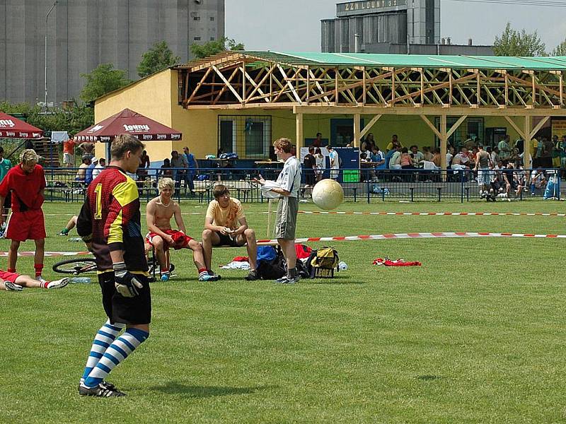 Diváci využili novou tribunu na dobroměřickém hřišti