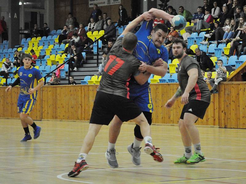 Lounští házenkáři vedli v poločase o 6 branek, přesto zůstali bez bodu, když jejich soupeř dal 11 branek v řadě.