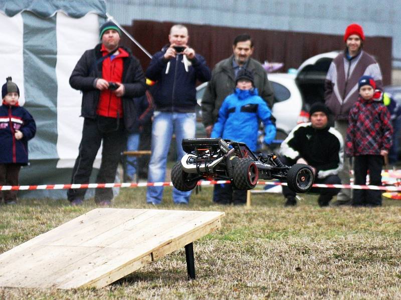 Modeláři v Dobroměřicích připravili zajímavé odpoledne pro veřejnost