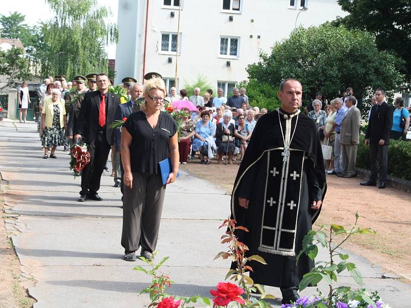 Vzpomínka na popravené z Českého Malína u žateckého hřbitova