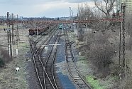 Obě železniční nádraží v Žatci jsou elektrifikované, elektrické vlaky ale jezdí jen na lince do Postoloprt a Mostu. V budoucnu by elektrifikací měla projít zbylá část tratě na Chomutov u Března a celá do Plzně.