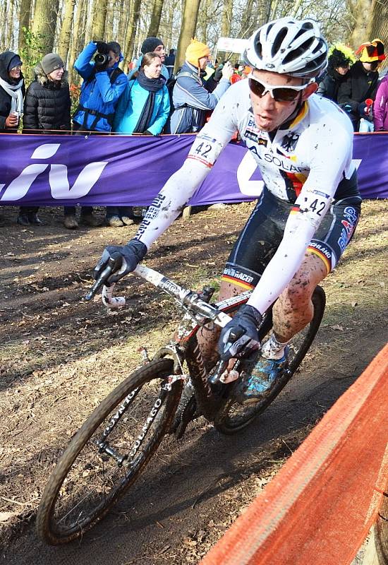 Závod mužů Elite na MS v cyklokrosu v holandském Hoogerheide. Philipp Walsleben z Německa.