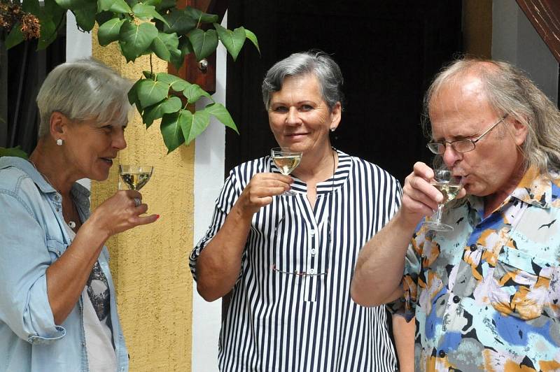 Výstava Dagmar Stříbrné a Václavy Felixové v Galerii U Plazíka