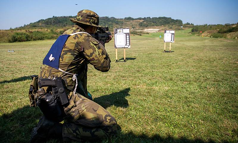 Část výběrového řízení k průzkumným jednotám 4. brigády rychlého nasazení v Žatci.