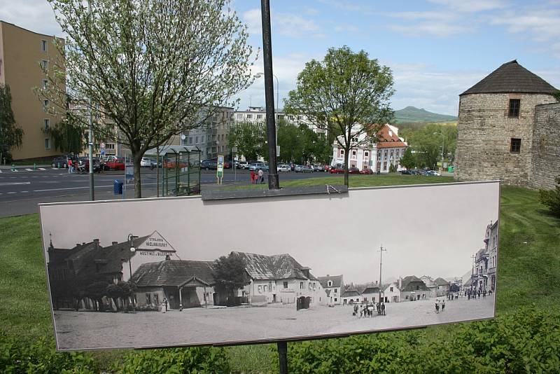 Výstava Bylo tu..., není tu... v ulicích Loun. Zrekonstruované historické pohlednice ukazují, jak konkrétní místa vypadala před desítkami let