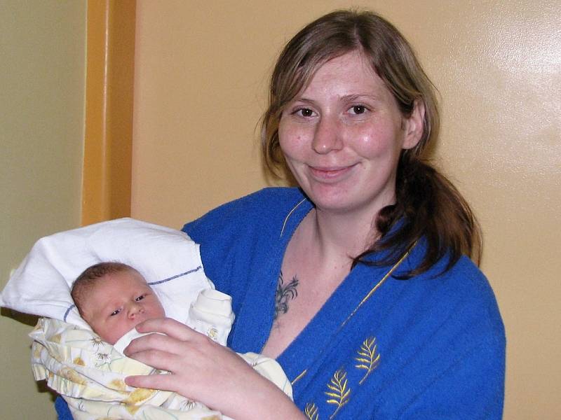 Mamince Tereze Svobodové ze Žatce se 17. února 2015 ve 12.45 hodin narodil synek Miroslav Svoboda. Vážil 3370 gramů a měřil 52 centimetrů.