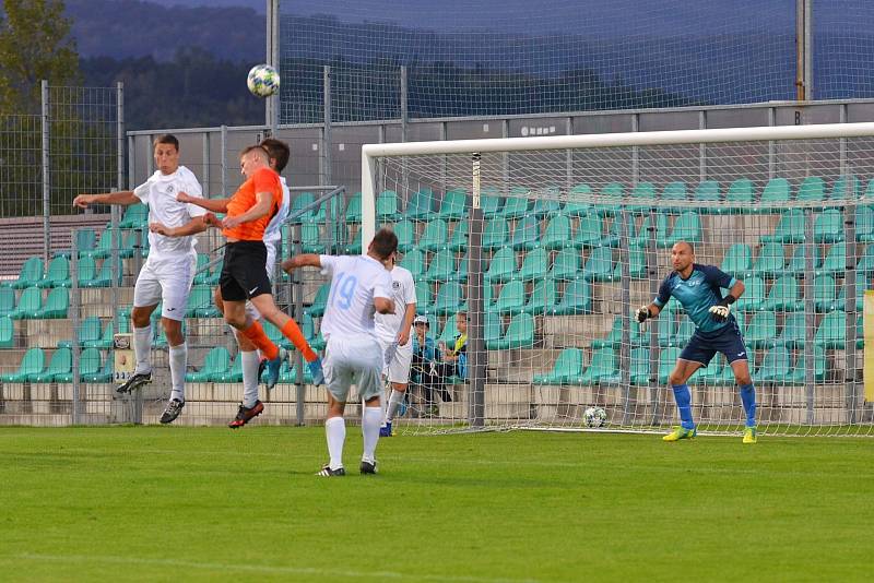 FC Chomutov - SEKO Louny 1:0 (Chomutov v bílém)