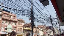 Tak se rozvádí elektrický proud v hlavním městě Nepálu, milionovém Káthmandú
