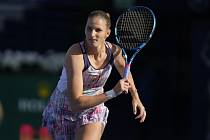 Lounská teniska Karolína Plíšková si na prestižním turnaji WTA 1000 připsala patnáctou letošní výhru.