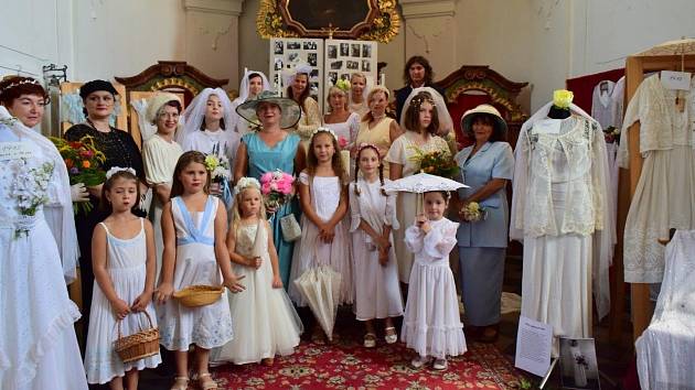 Dny evropského dědictví oslavil v Košticích spolek Šatník paní mlynářky v kostele sv. Antonína Paduánského